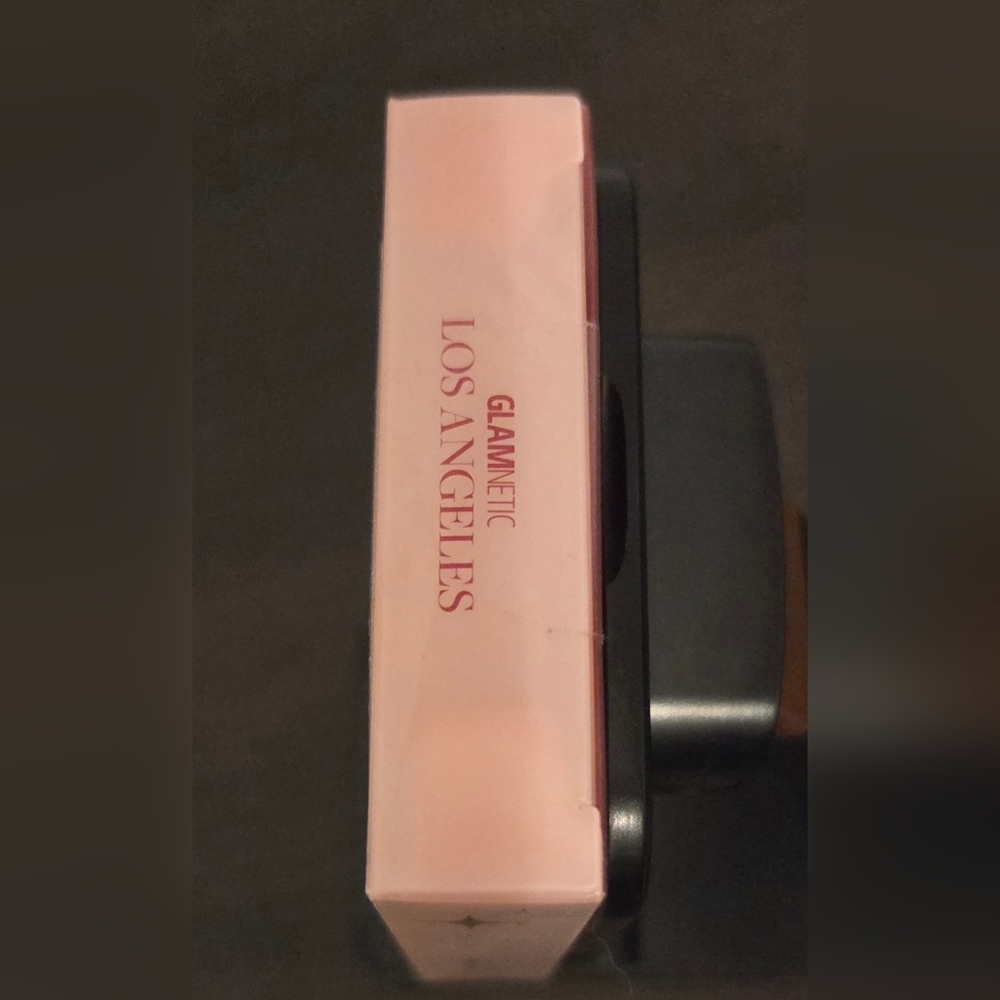 Glamnetic Press-On Nails Short Almond – Los Angeles – New in Box - Picture 3 of 5
